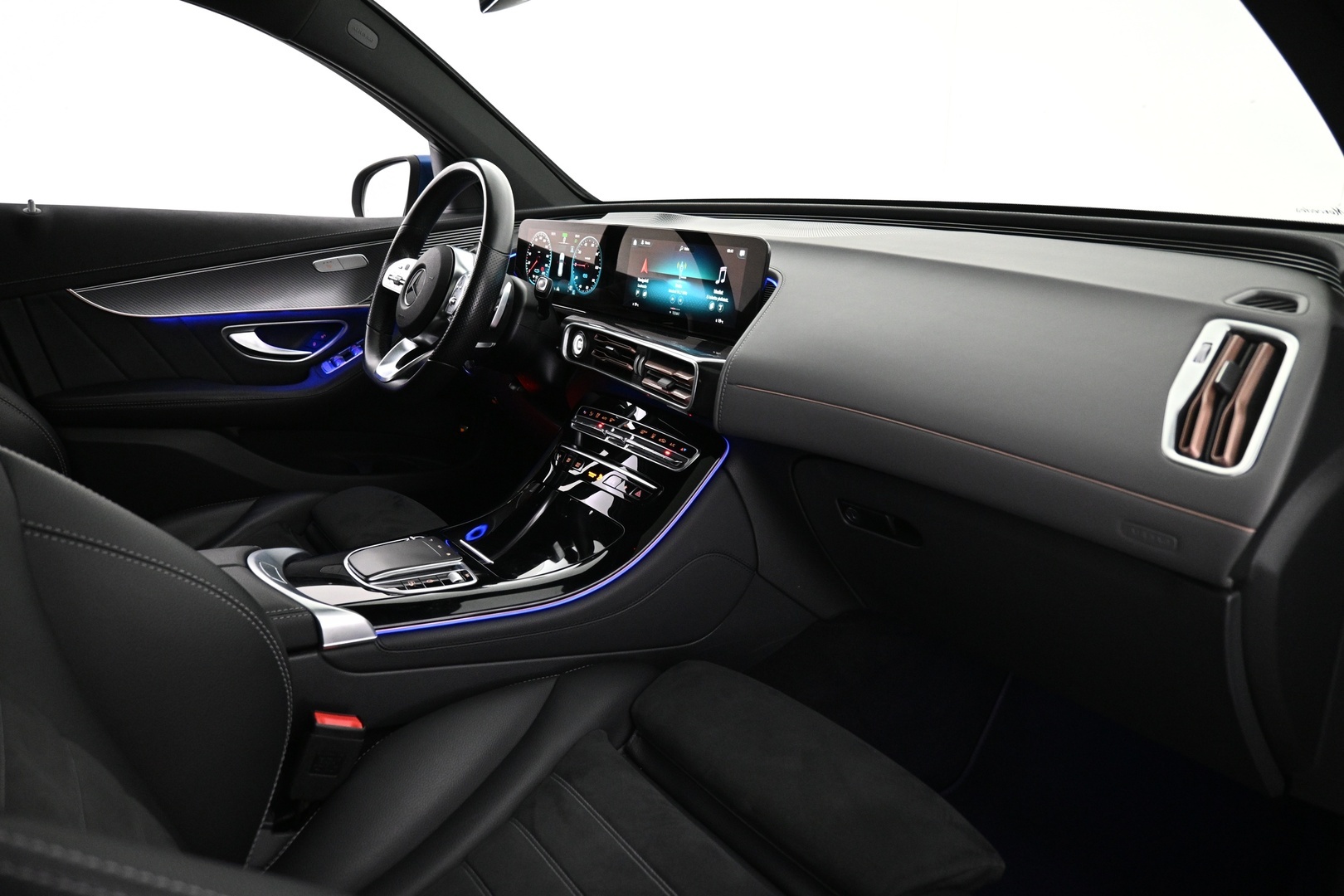 MERCEDES-BENZ EQC 2023