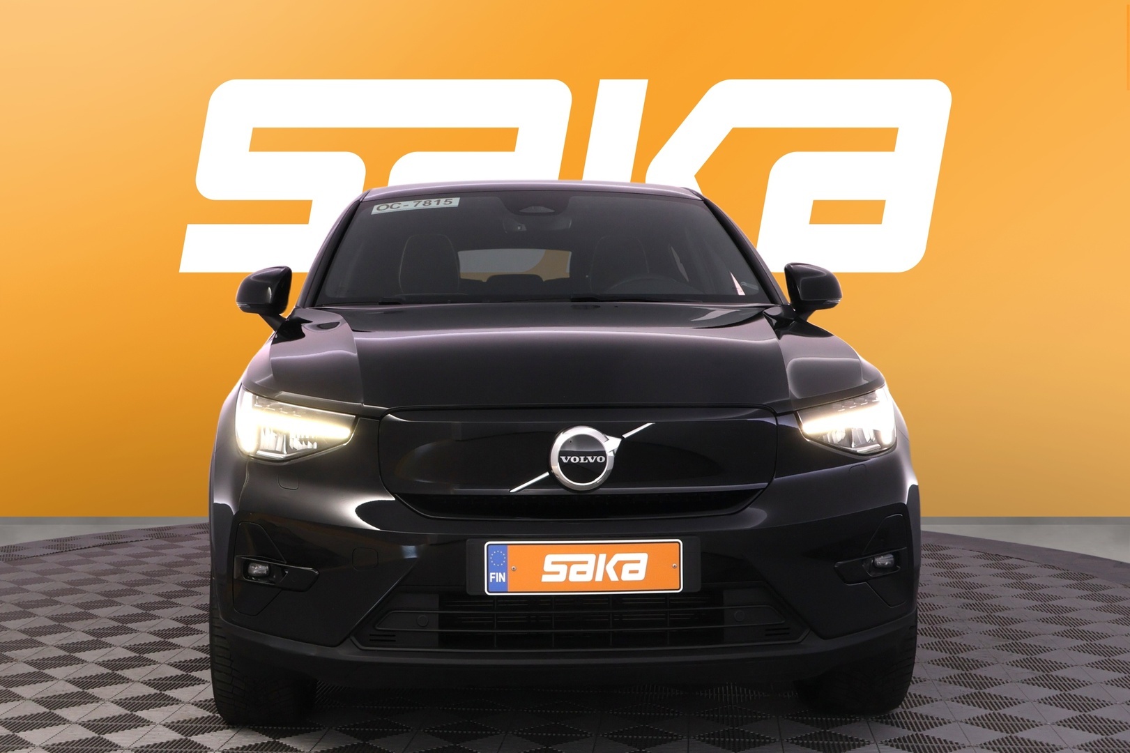 VOLVO C40 2023