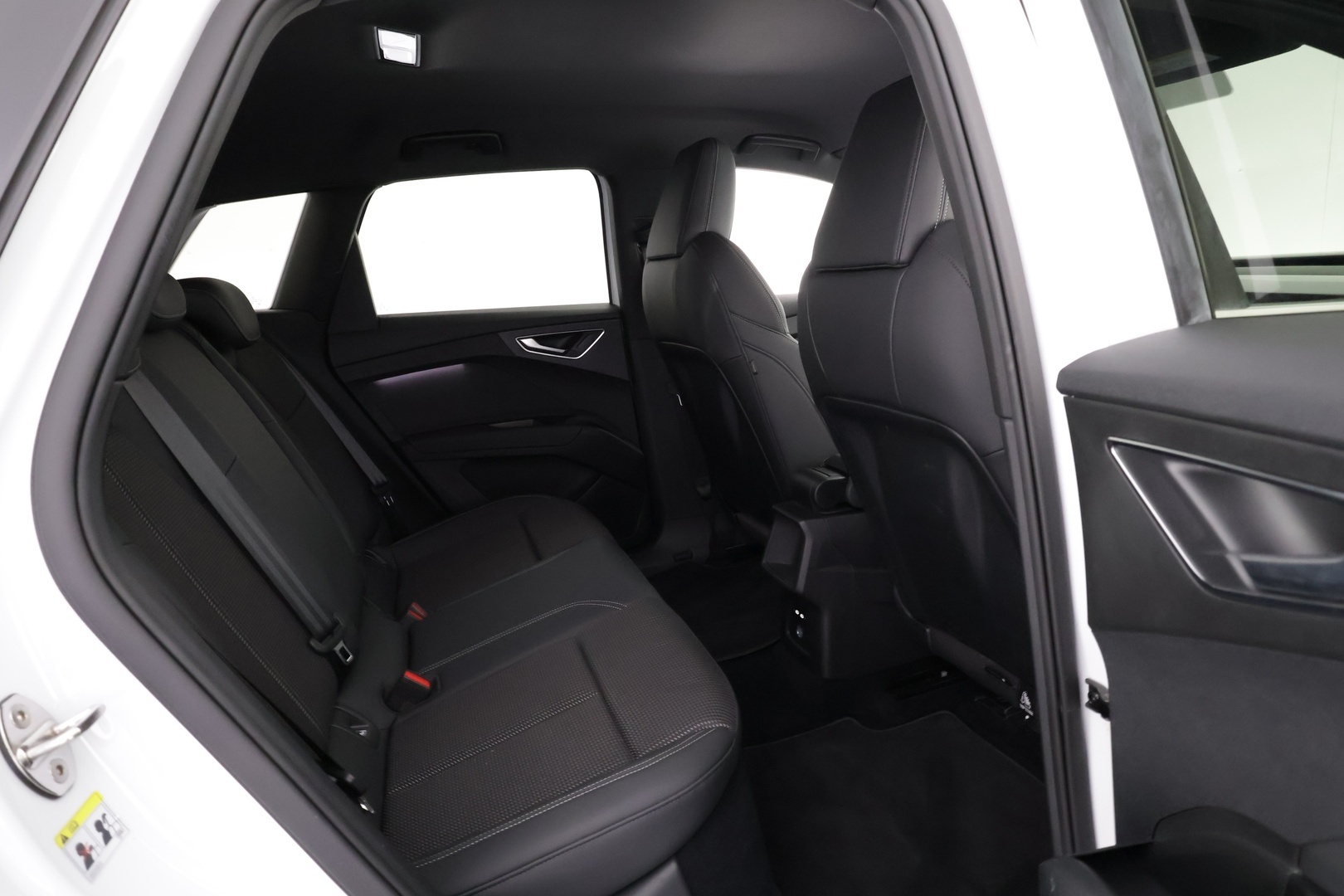AUDI Q4 e-tron 2023