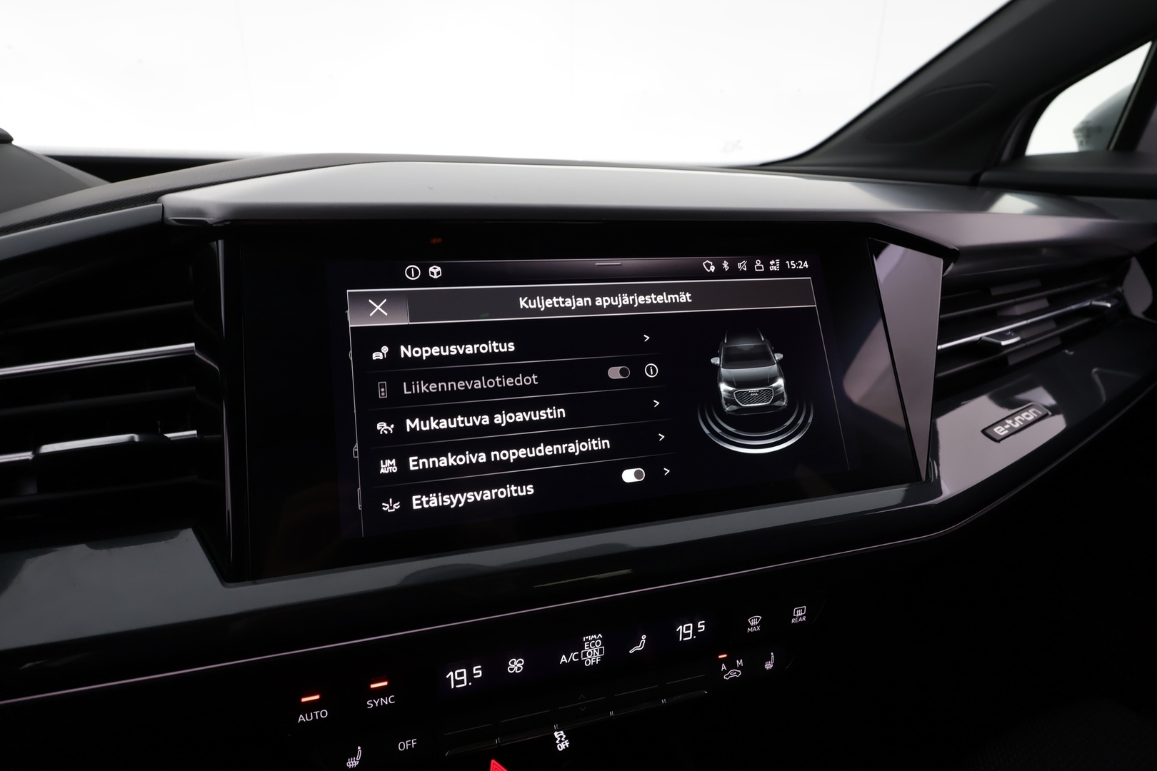 AUDI Q4 e-tron 2023