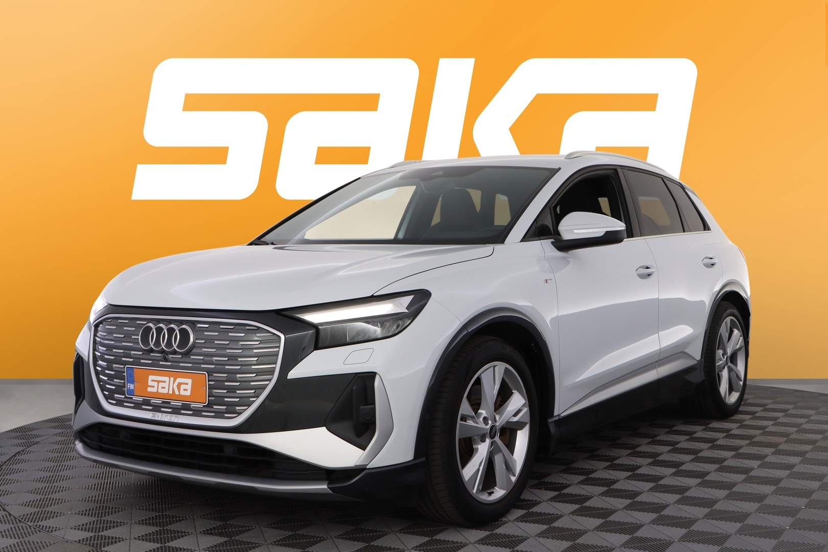 AUDI Q4 e-tron 2023