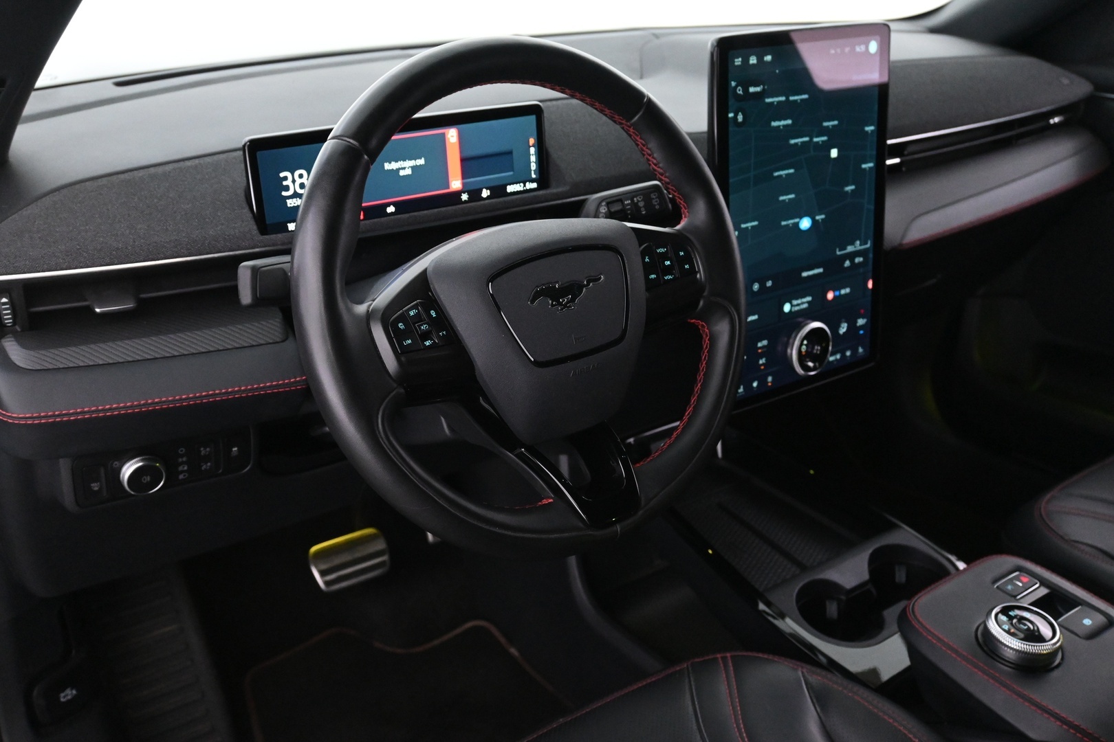 FORD Mustang Mach-E 2022