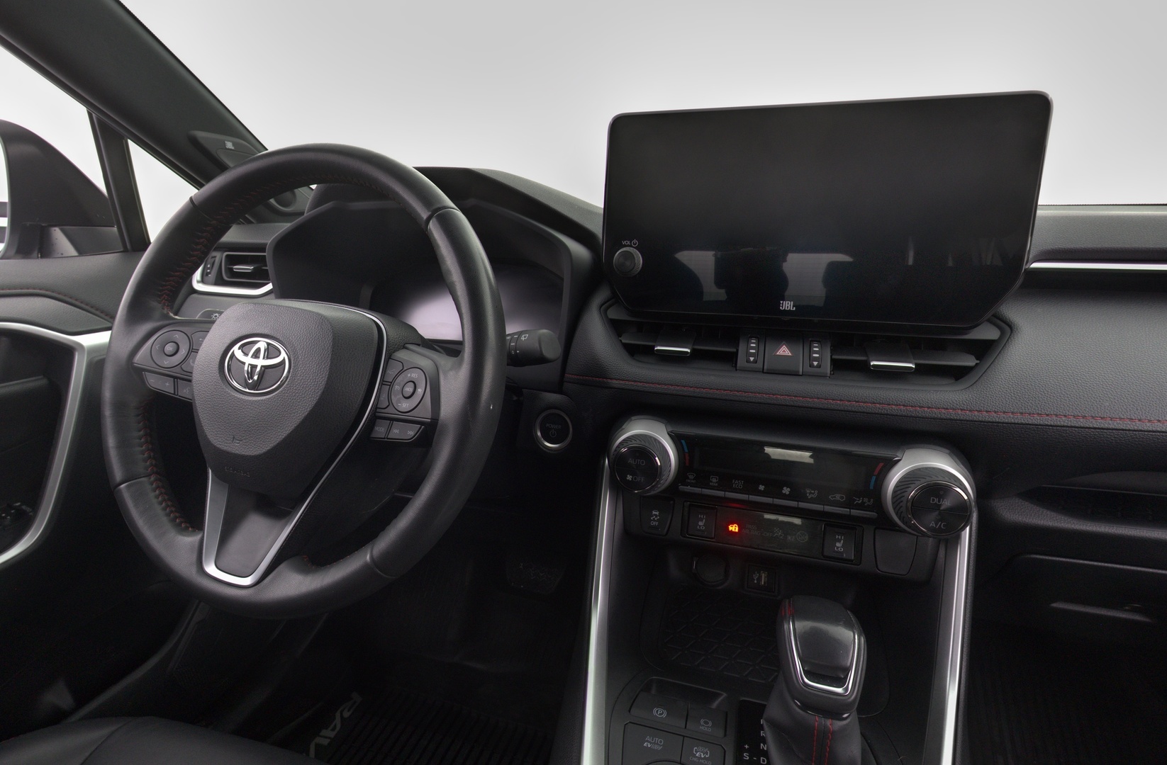 TOYOTA RAV4 Plug-in 2024