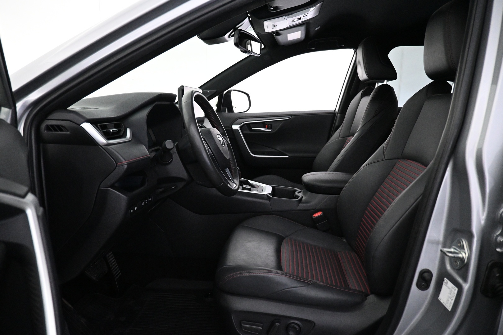 TOYOTA RAV4 Plug-in 2024