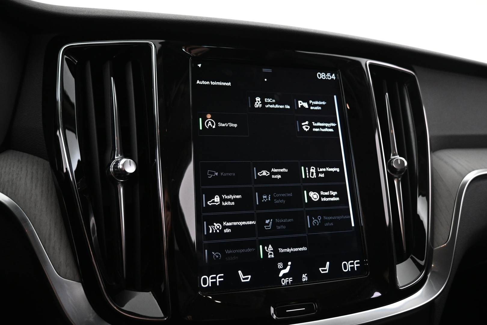 VOLVO V60 2020