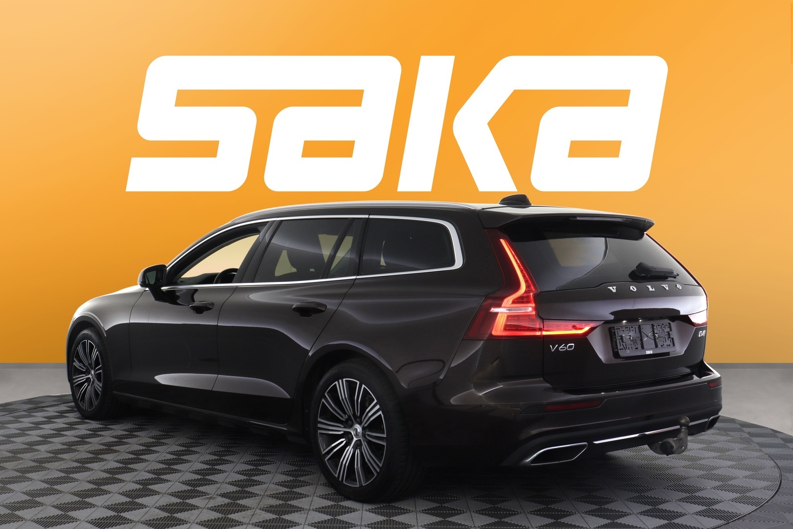 VOLVO V60 2020