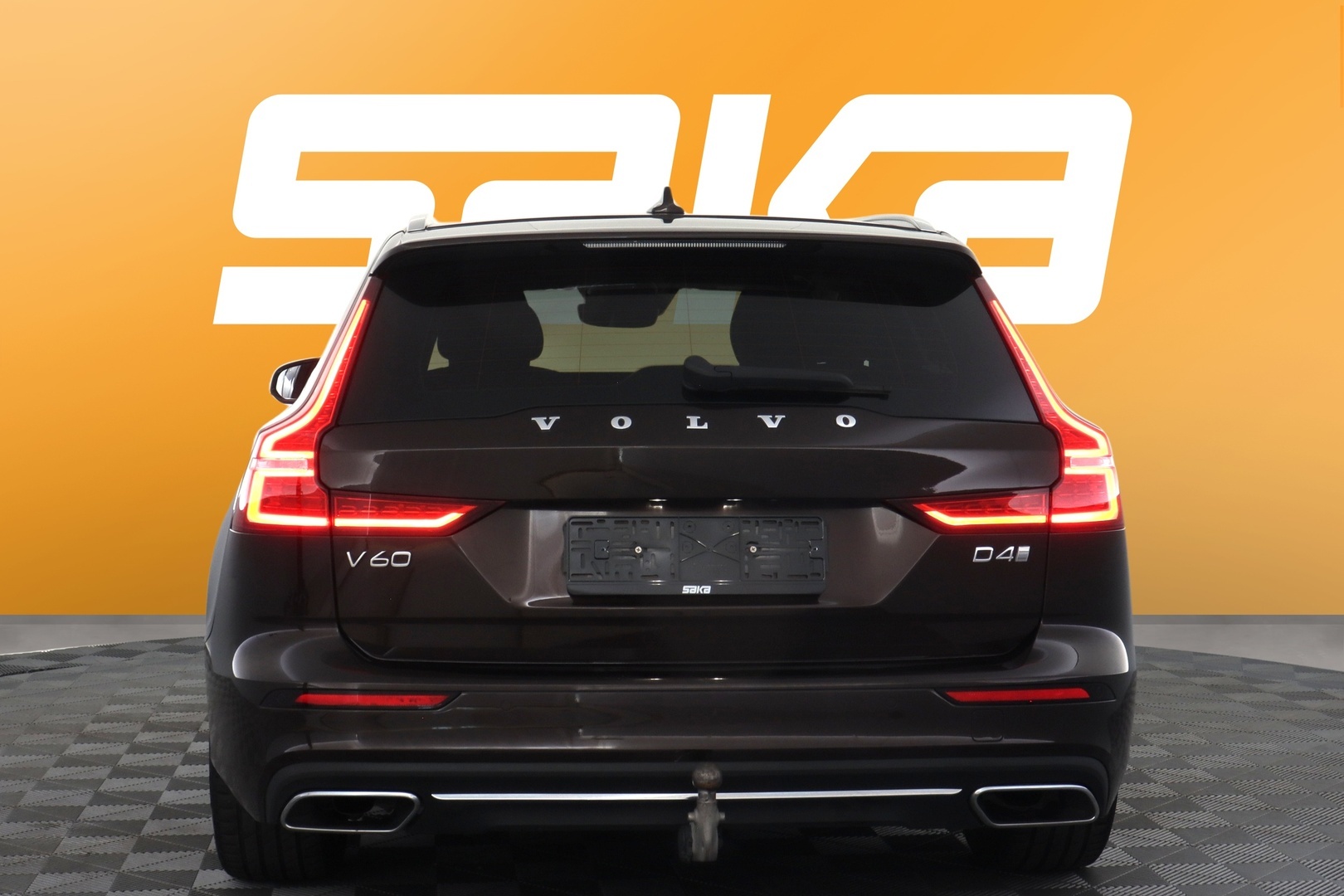 VOLVO V60 2020