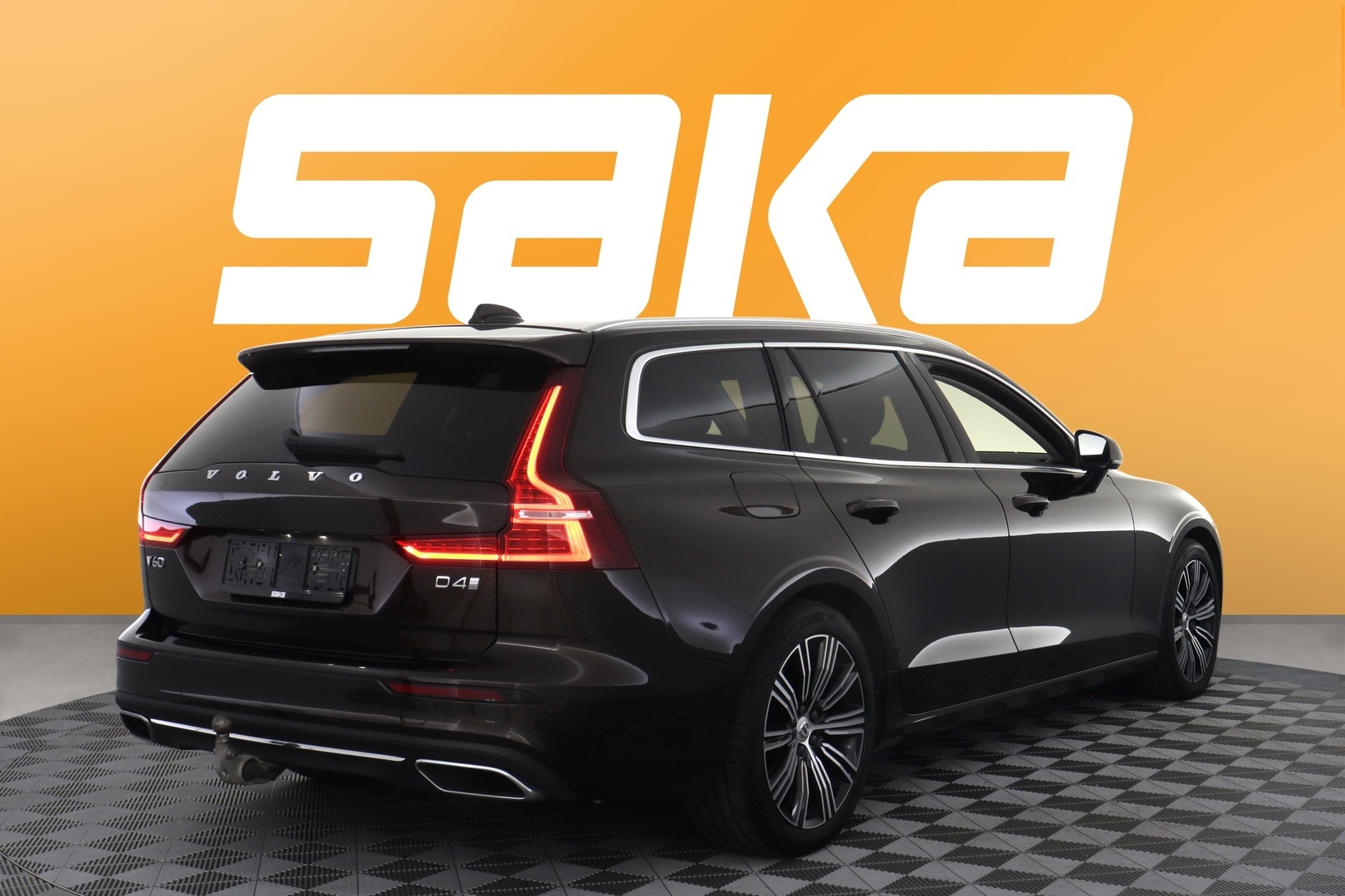 VOLVO V60 2020