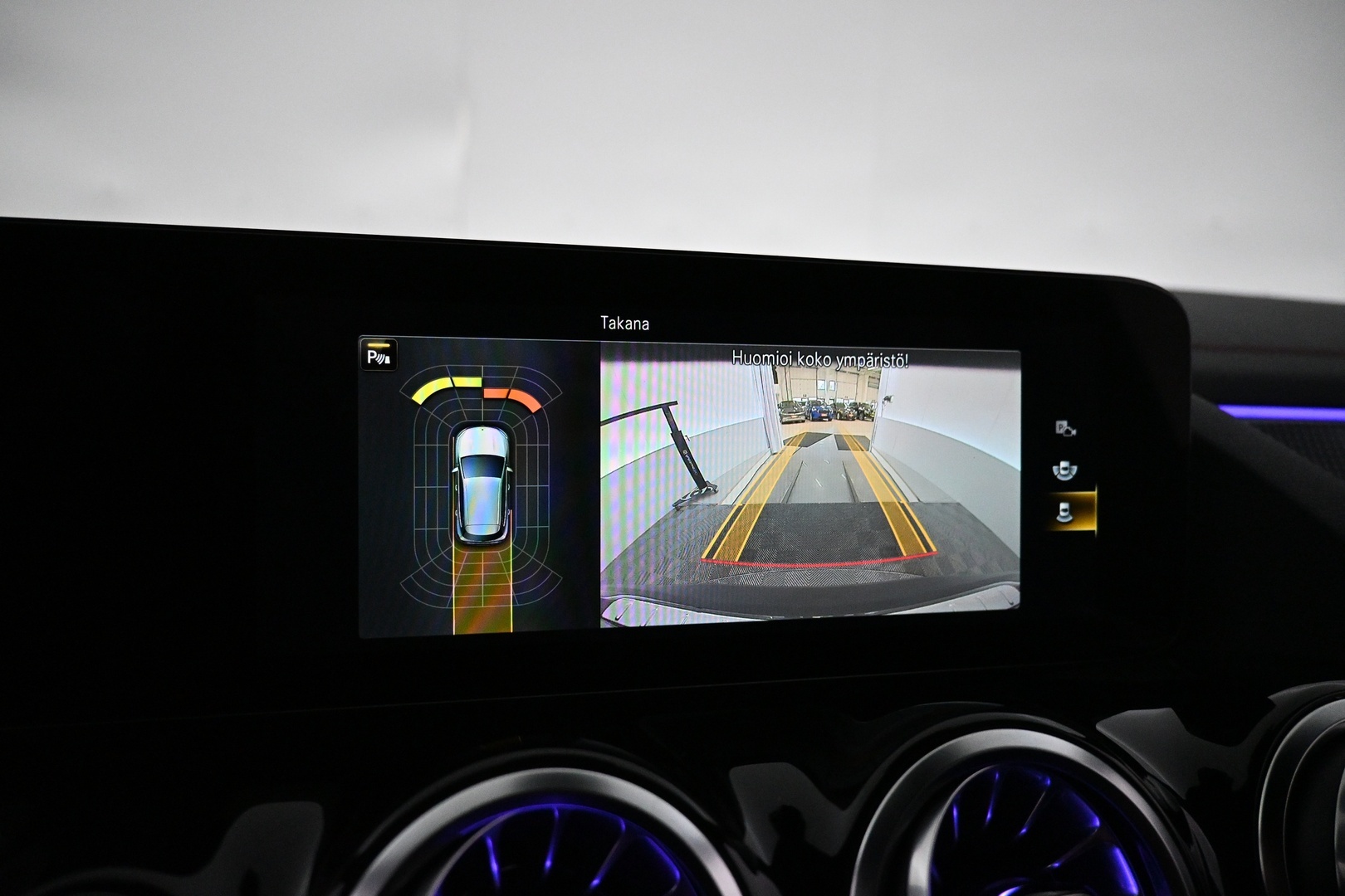 MERCEDES-BENZ EQA 2023