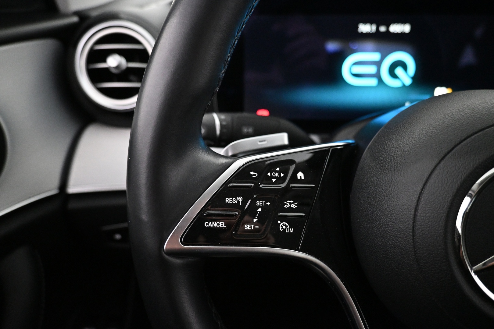 MERCEDES-BENZ E 2021