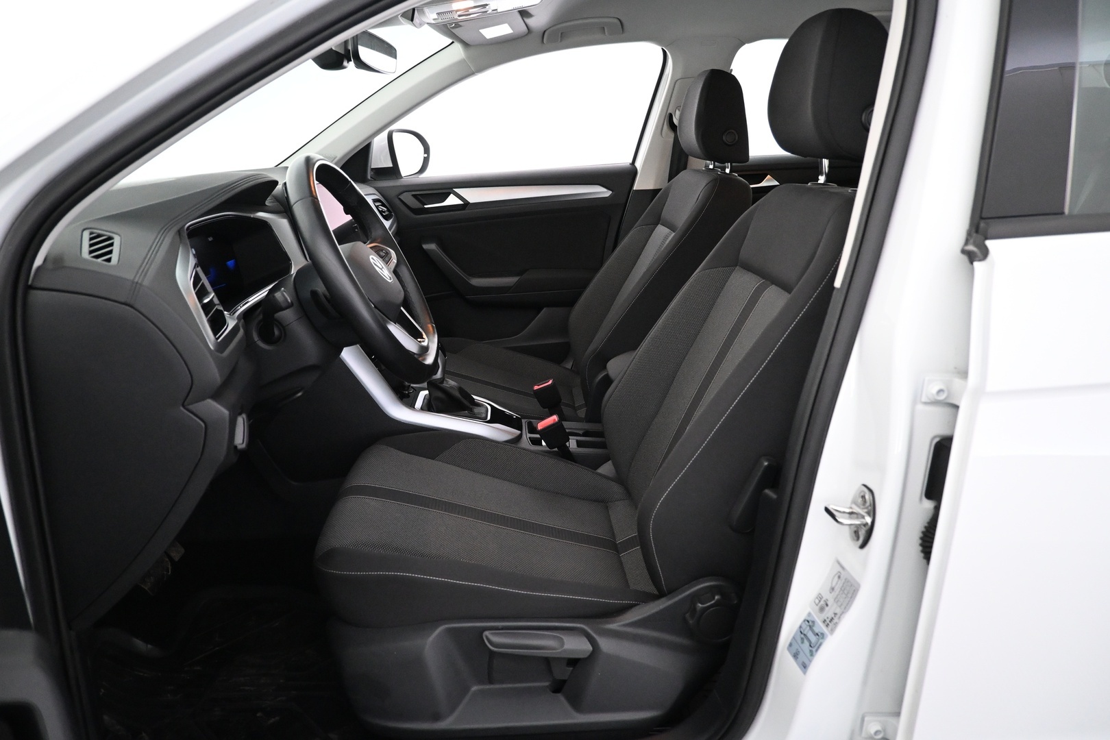 VOLKSWAGEN T-Roc 2023