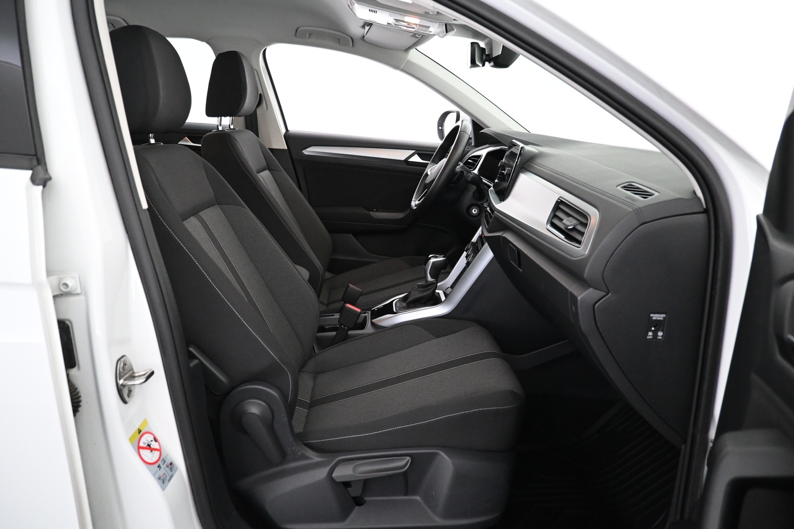 VOLKSWAGEN T-Roc 2023