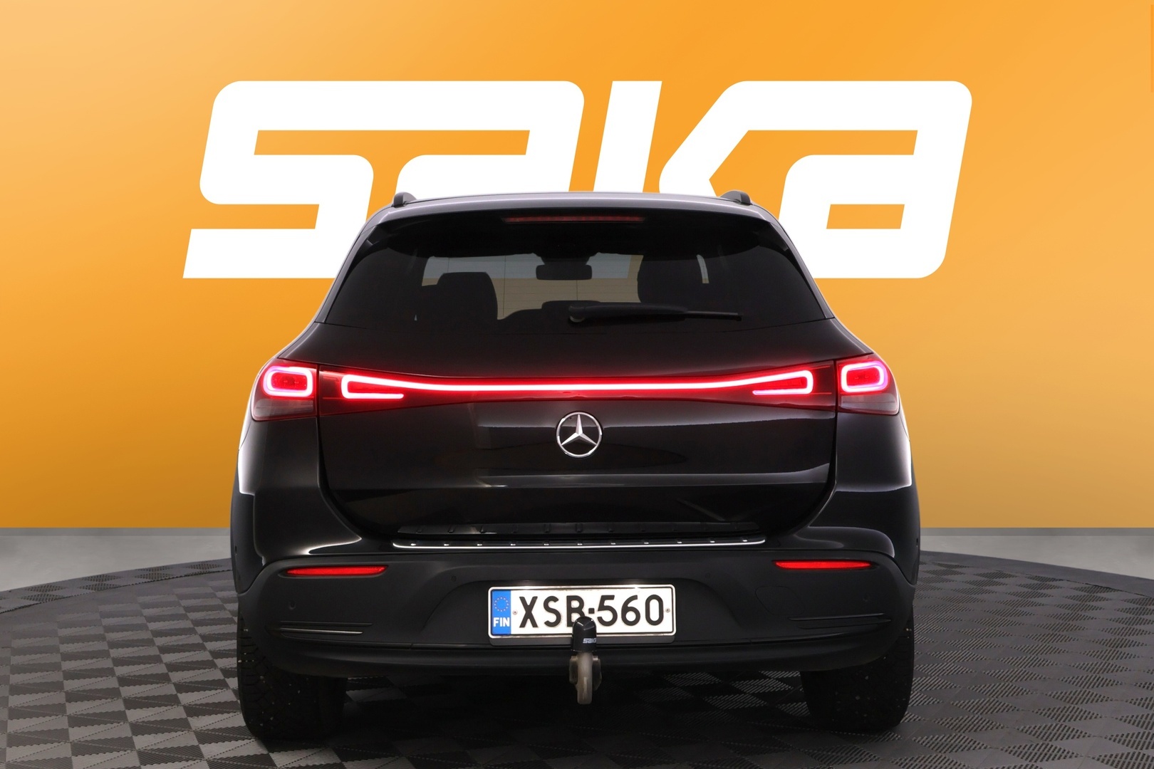 MERCEDES-BENZ EQA 2024