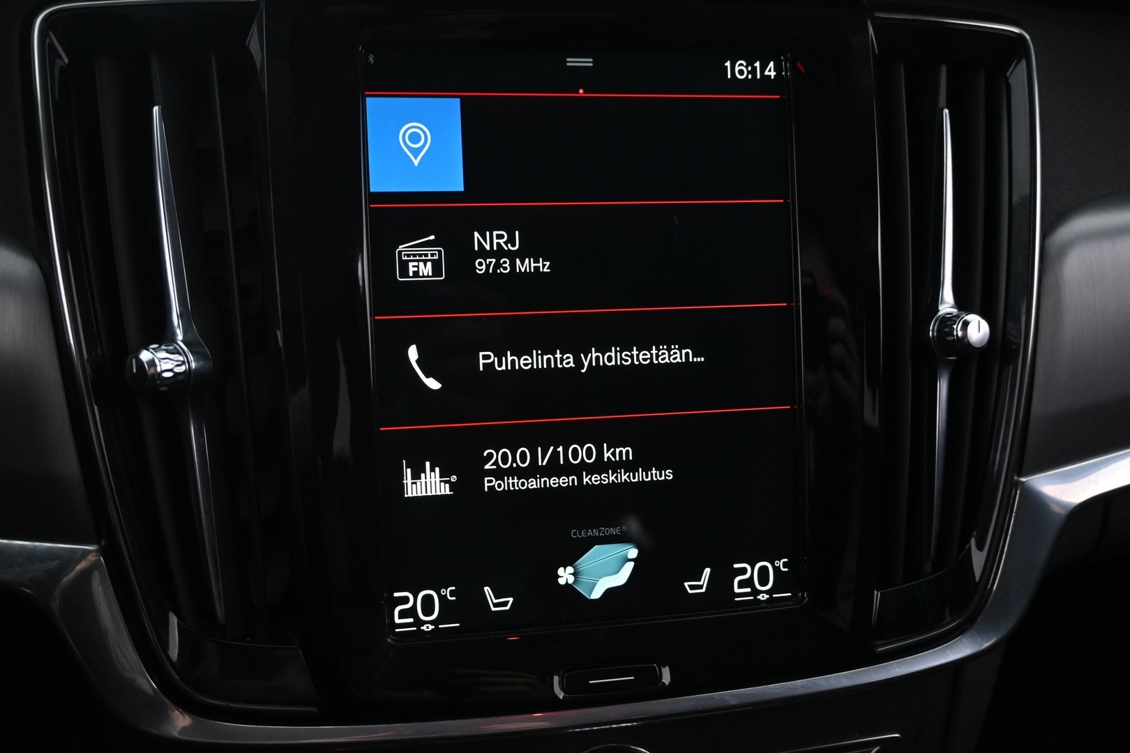 VOLVO V90 2020