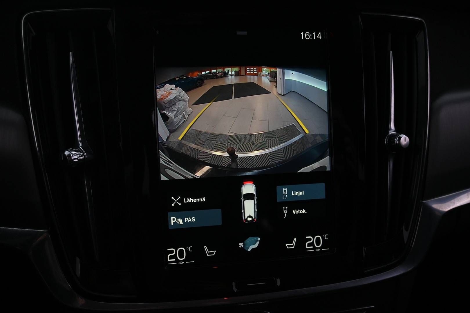 VOLVO V90 2020