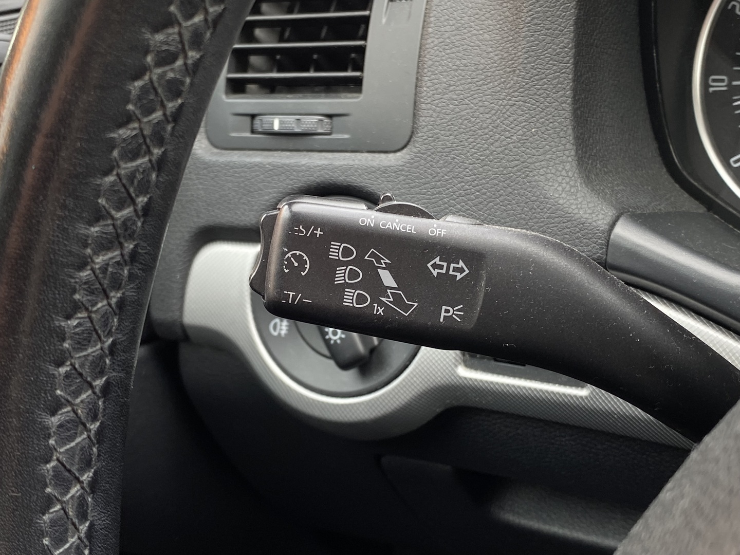 SKODA Octavia 2011