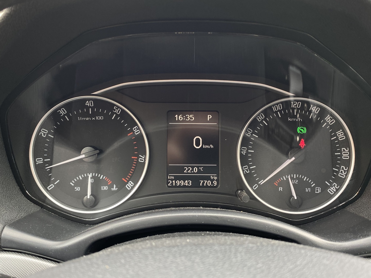 SKODA Octavia 2011