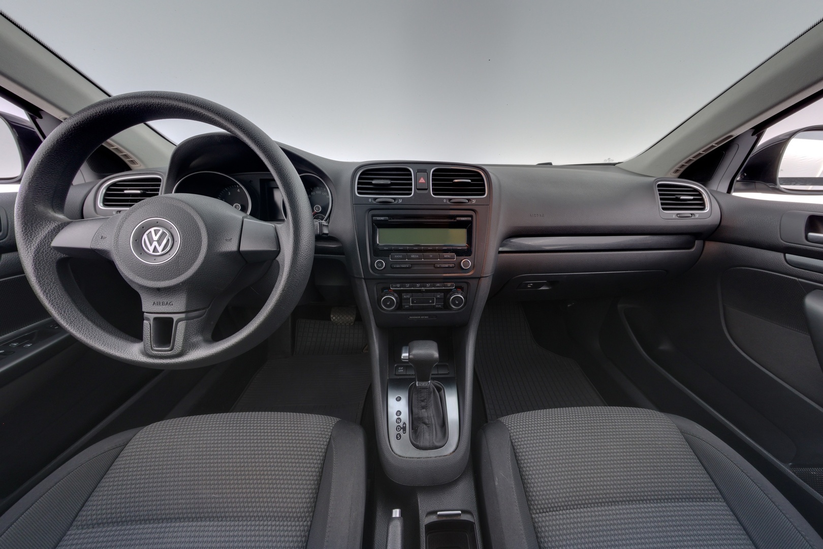 VOLKSWAGEN Golf 2010