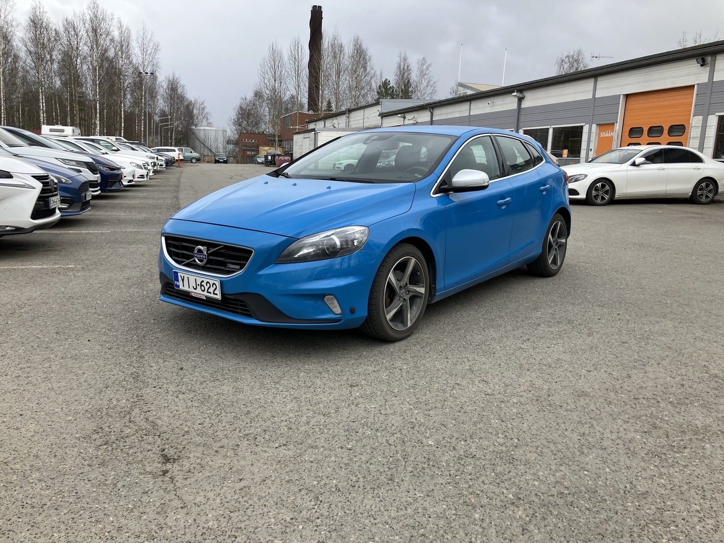 VOLVO V40 2013