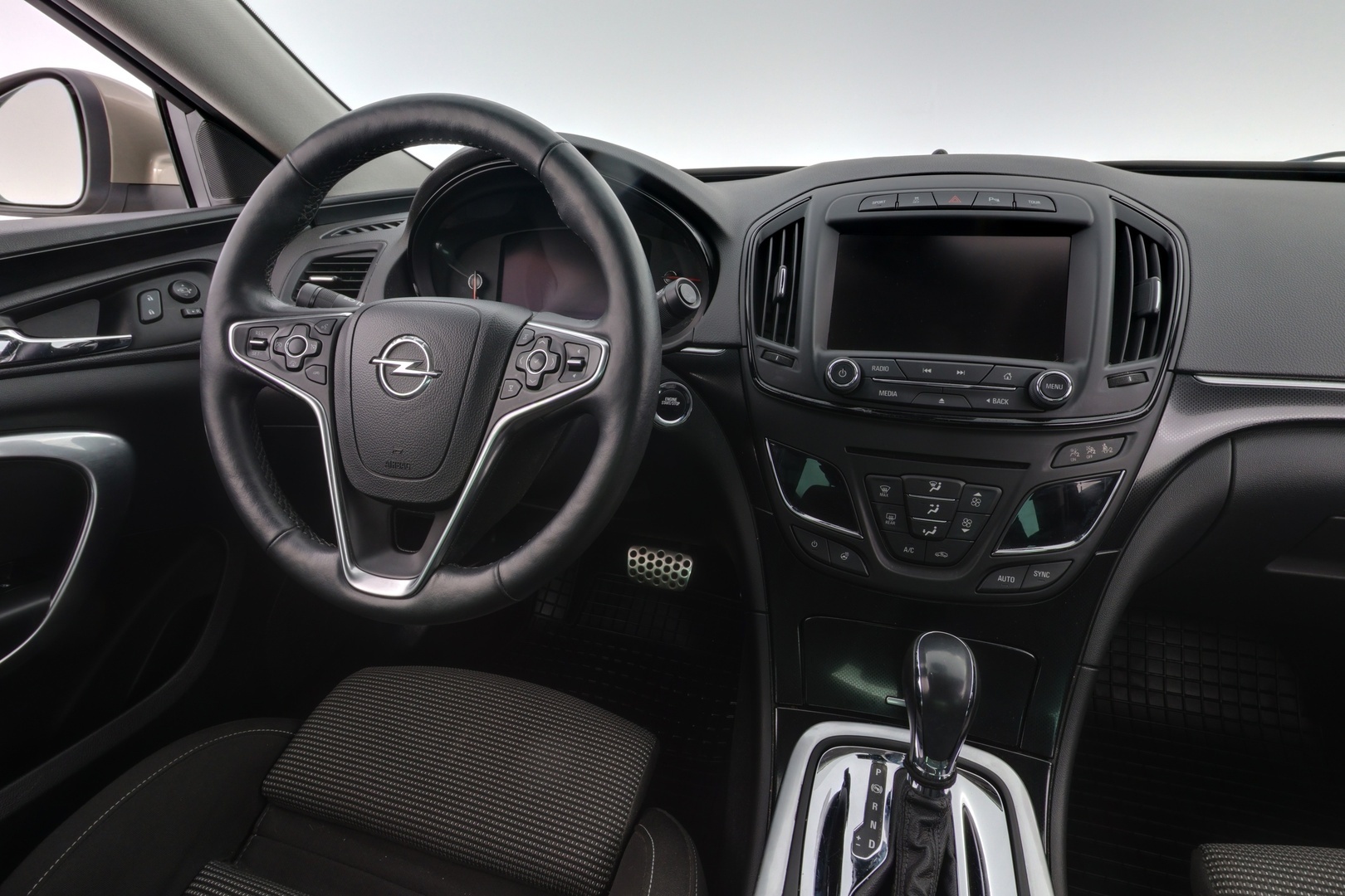 OPEL Insignia 2014