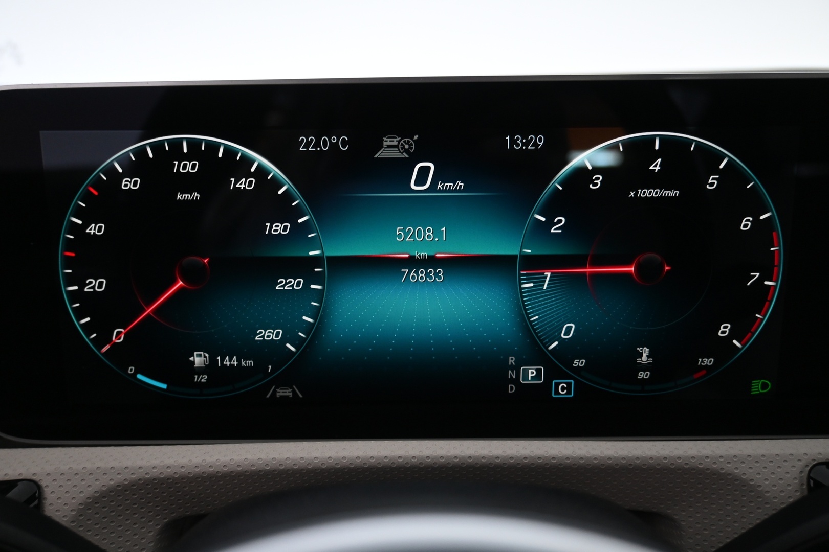 MERCEDES-BENZ CLA 2020