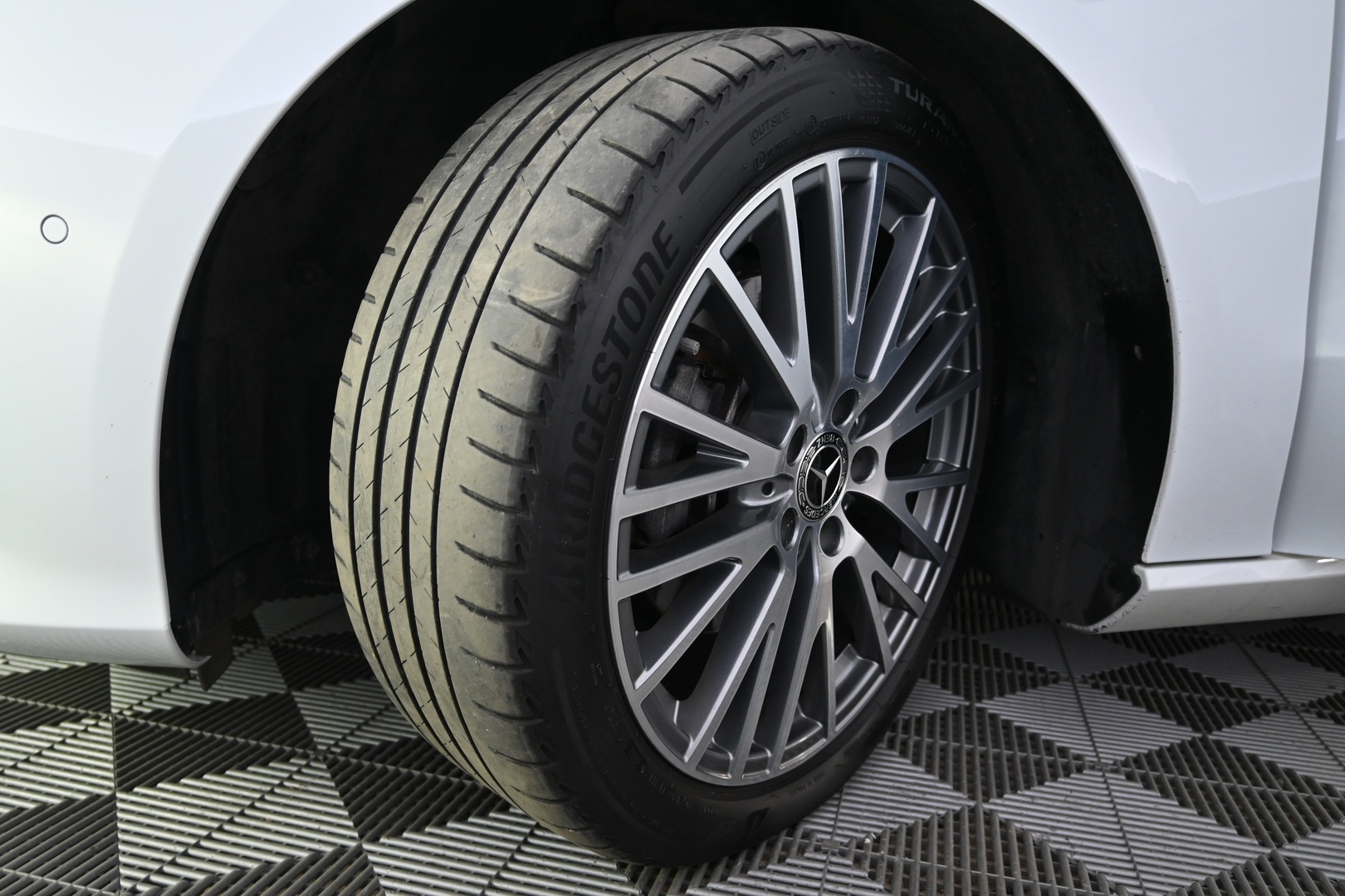 MERCEDES-BENZ CLA 2020