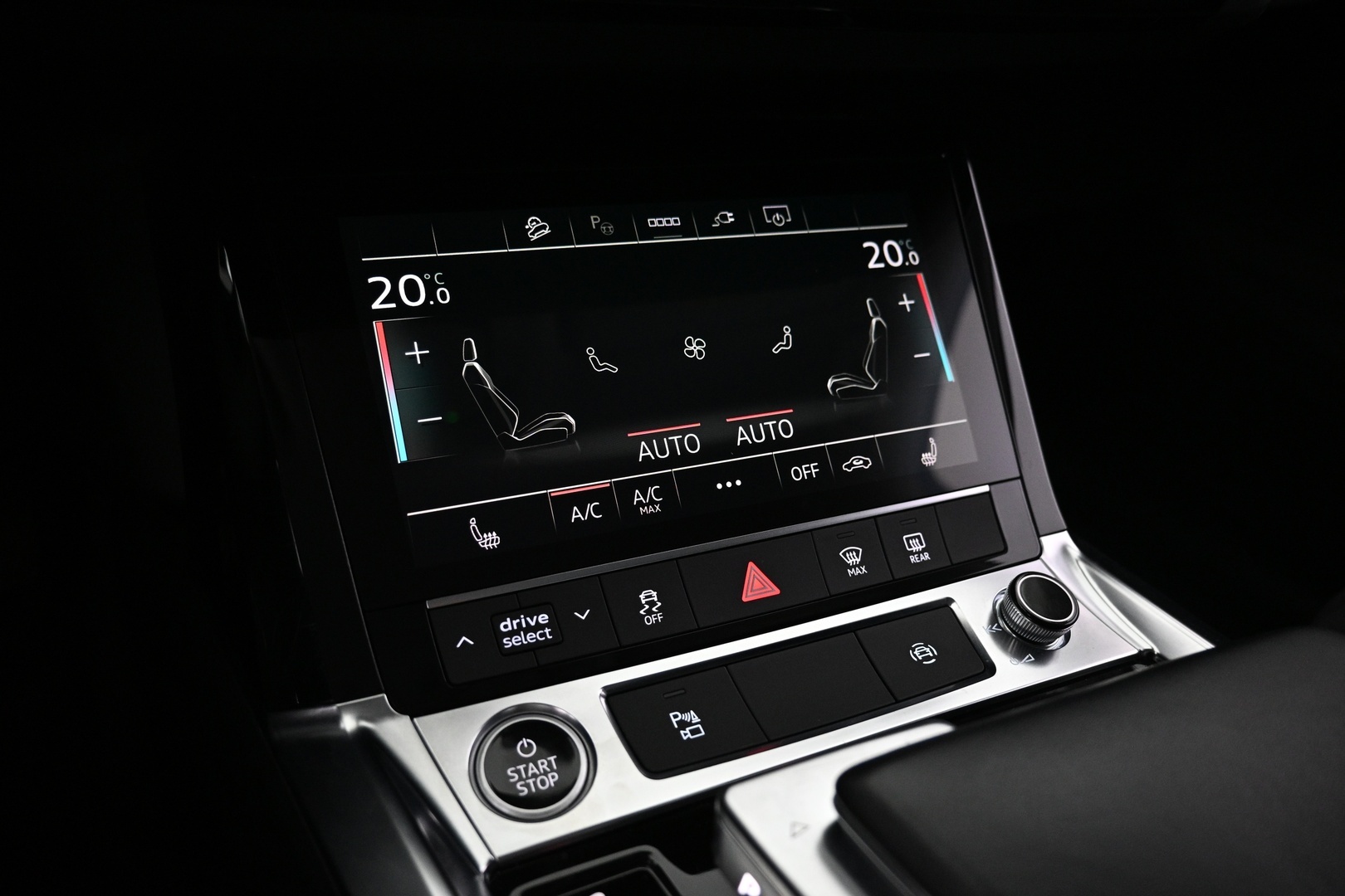 AUDI e-tron 2022