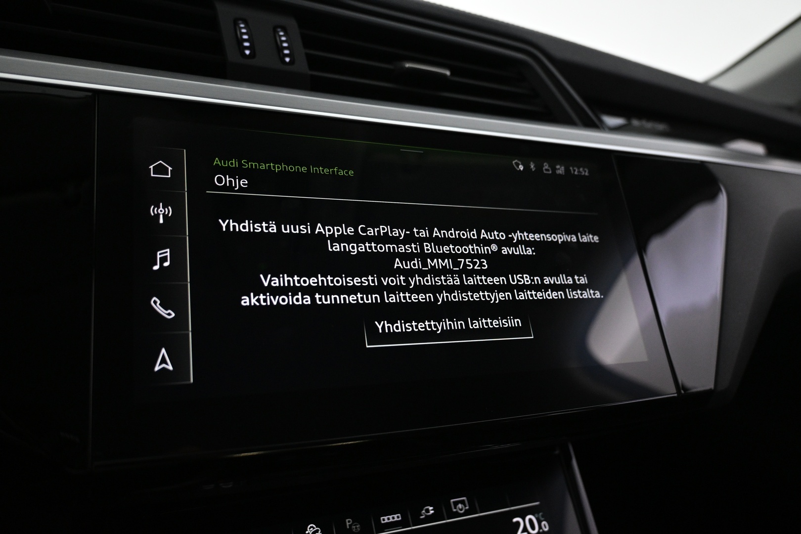 AUDI e-tron 2022