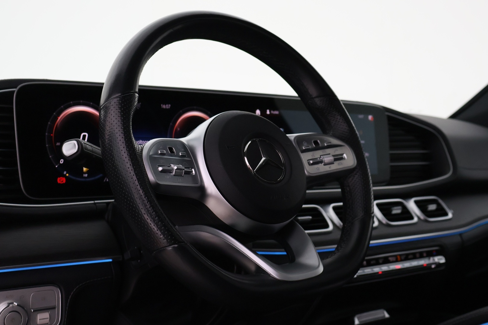 MERCEDES-BENZ GLE 2021