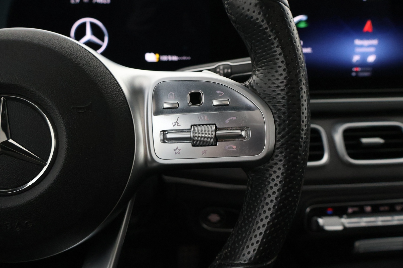 MERCEDES-BENZ GLE 2021