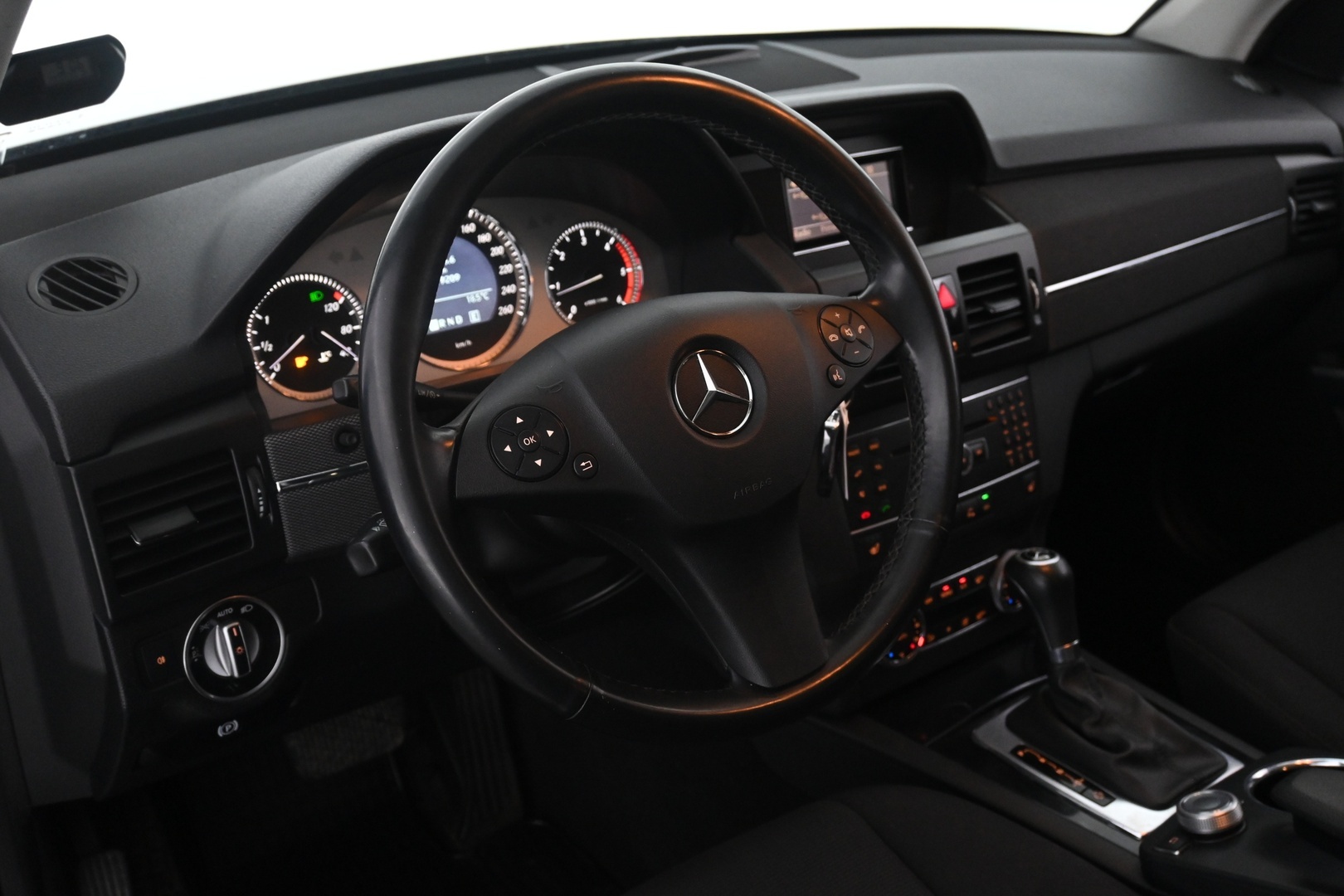 MERCEDES-BENZ GLK 2012
