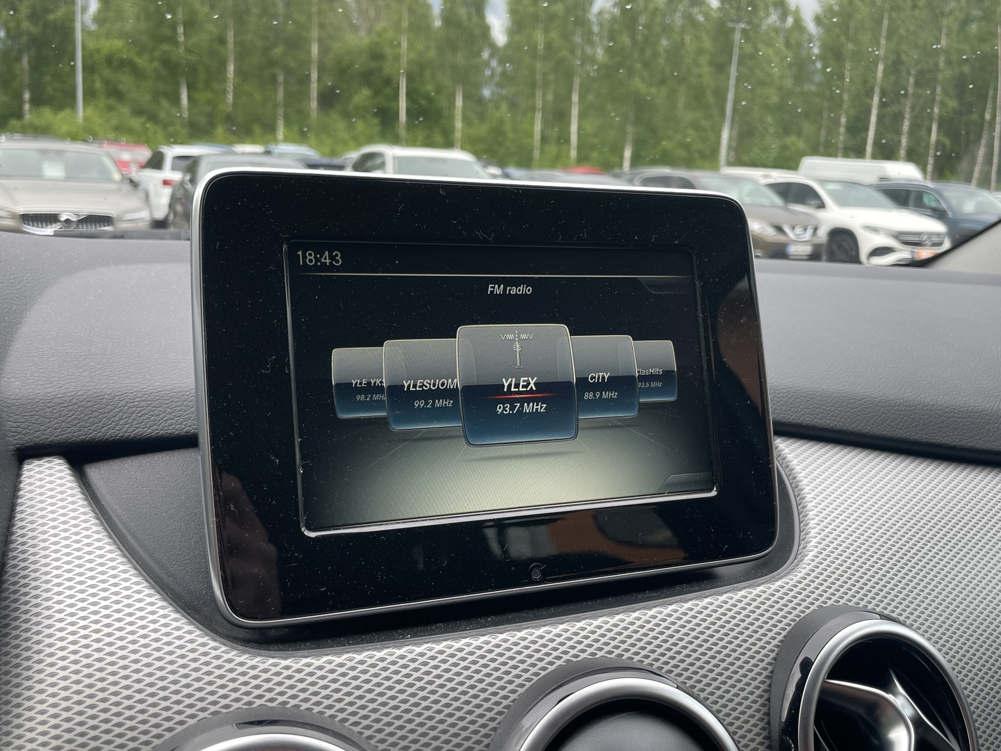 MERCEDES-BENZ B 2015