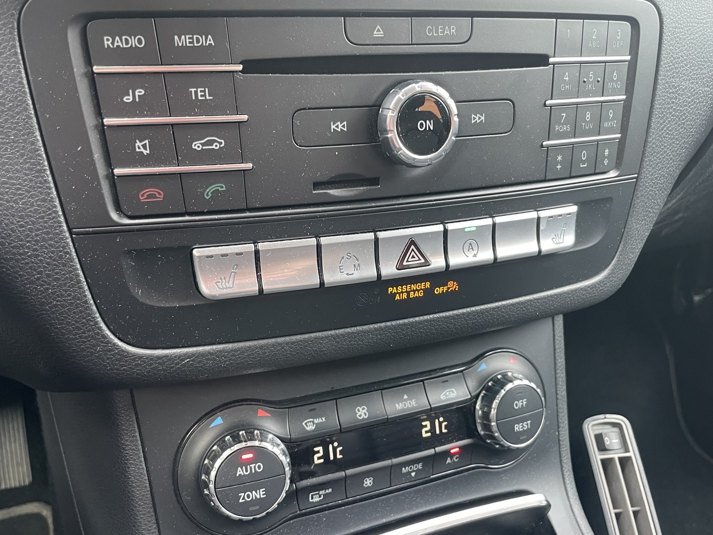 MERCEDES-BENZ B 2015