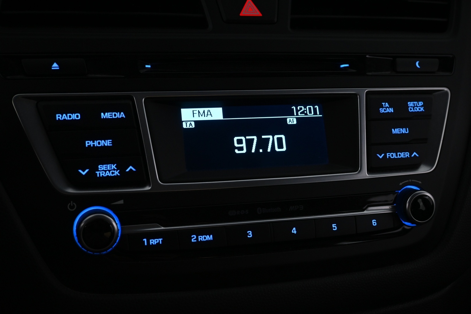 HYUNDAI I20 2017