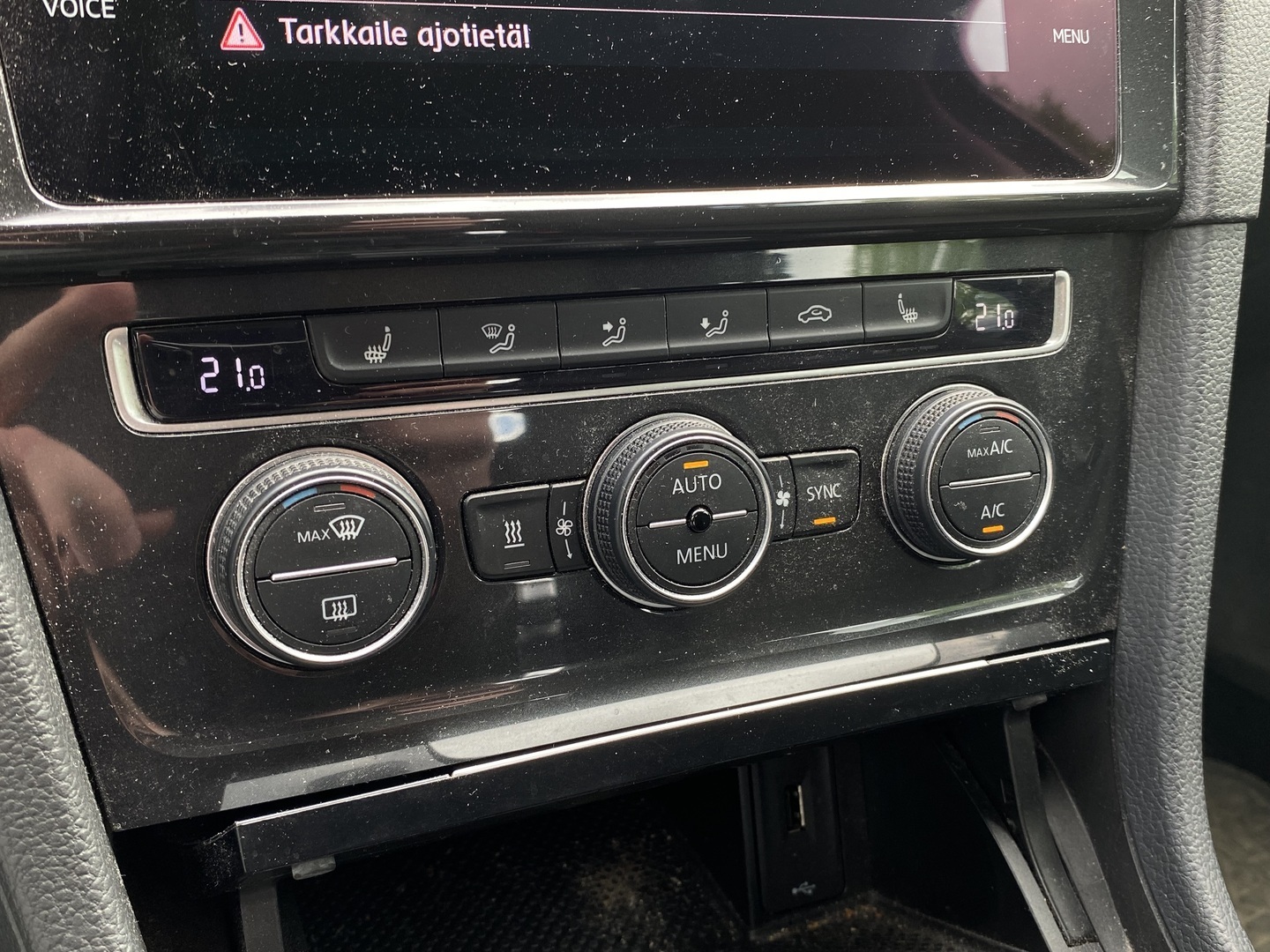 VOLKSWAGEN Golf 2019