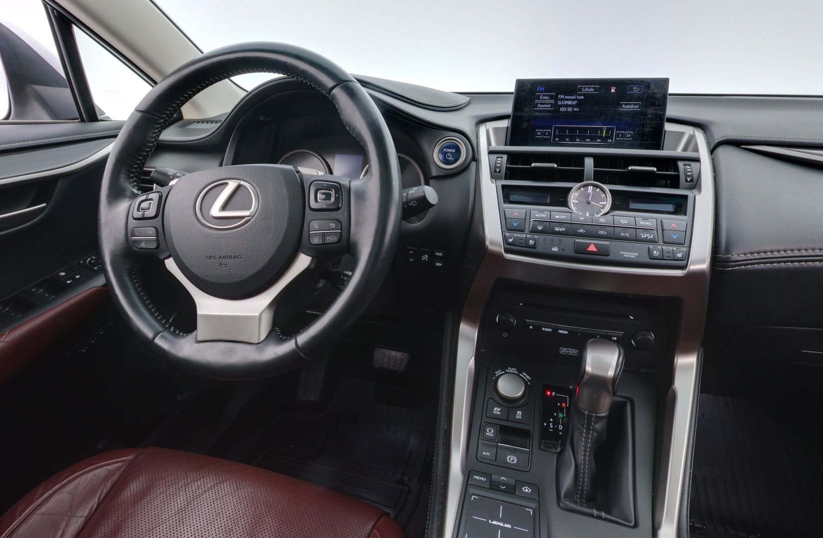 LEXUS NX 2015