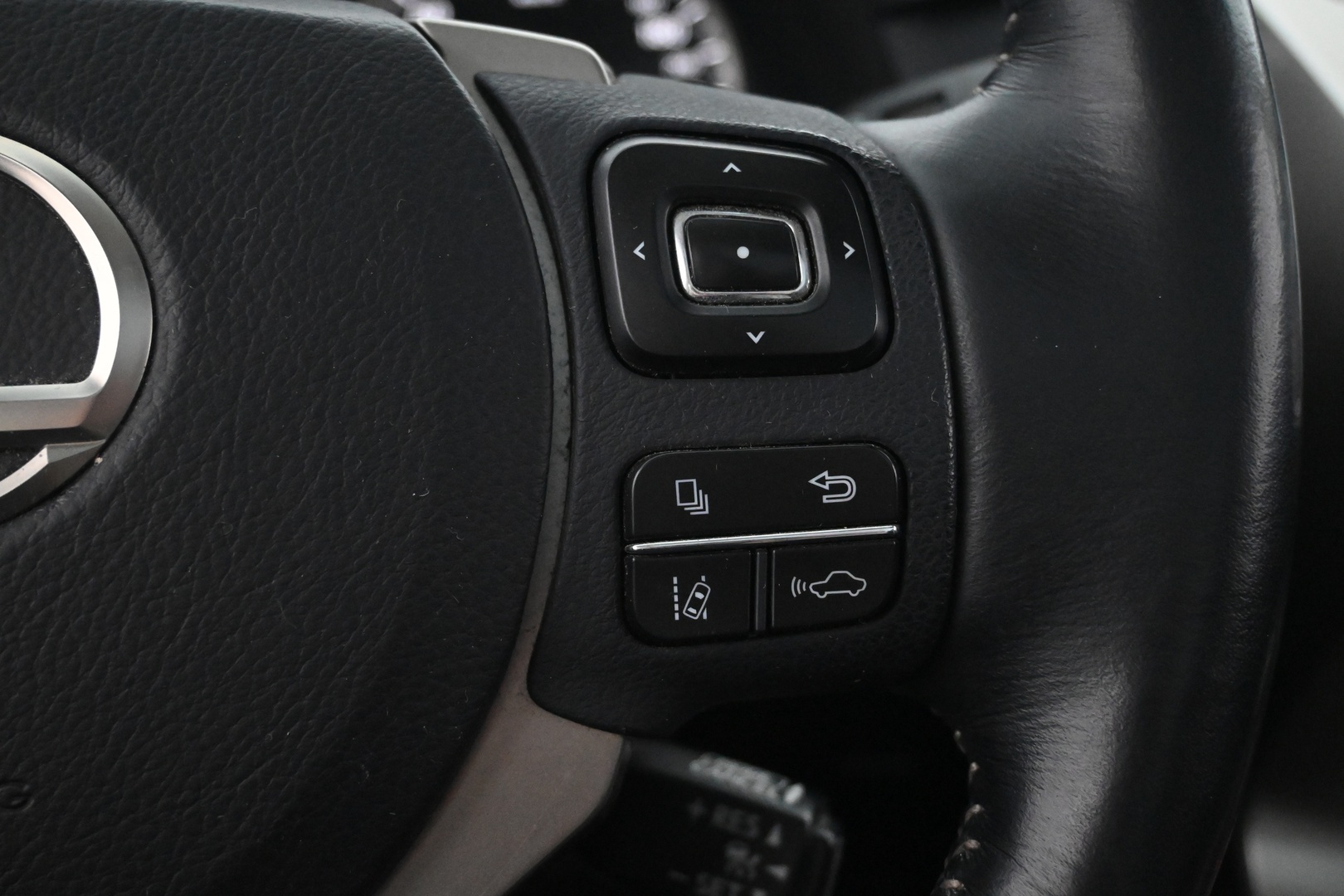 LEXUS NX 2015