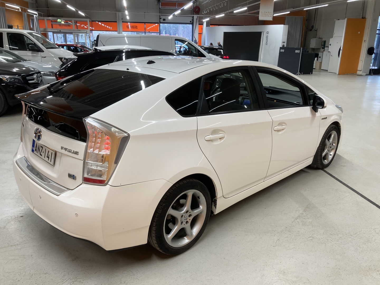 TOYOTA Prius 2010