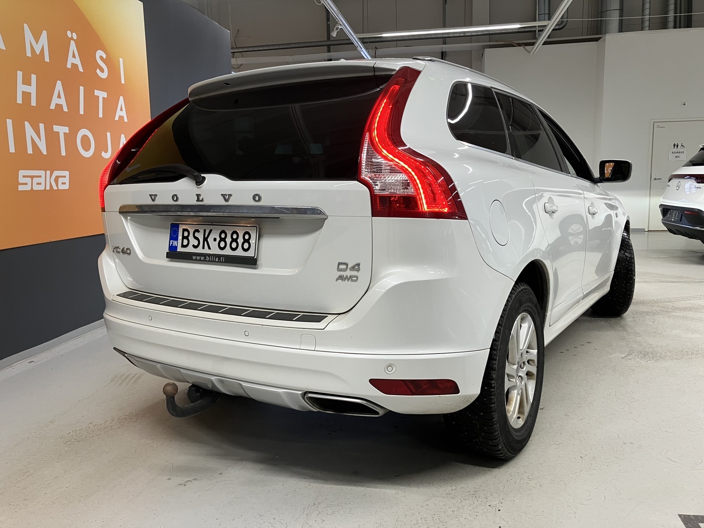 VOLVO XC60 2015
