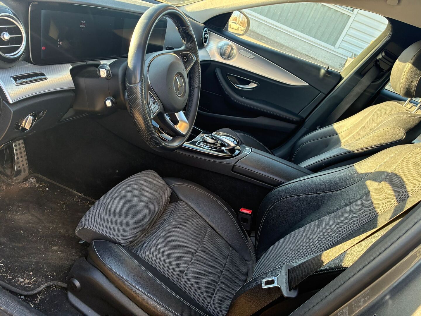 MERCEDES-BENZ E 2018