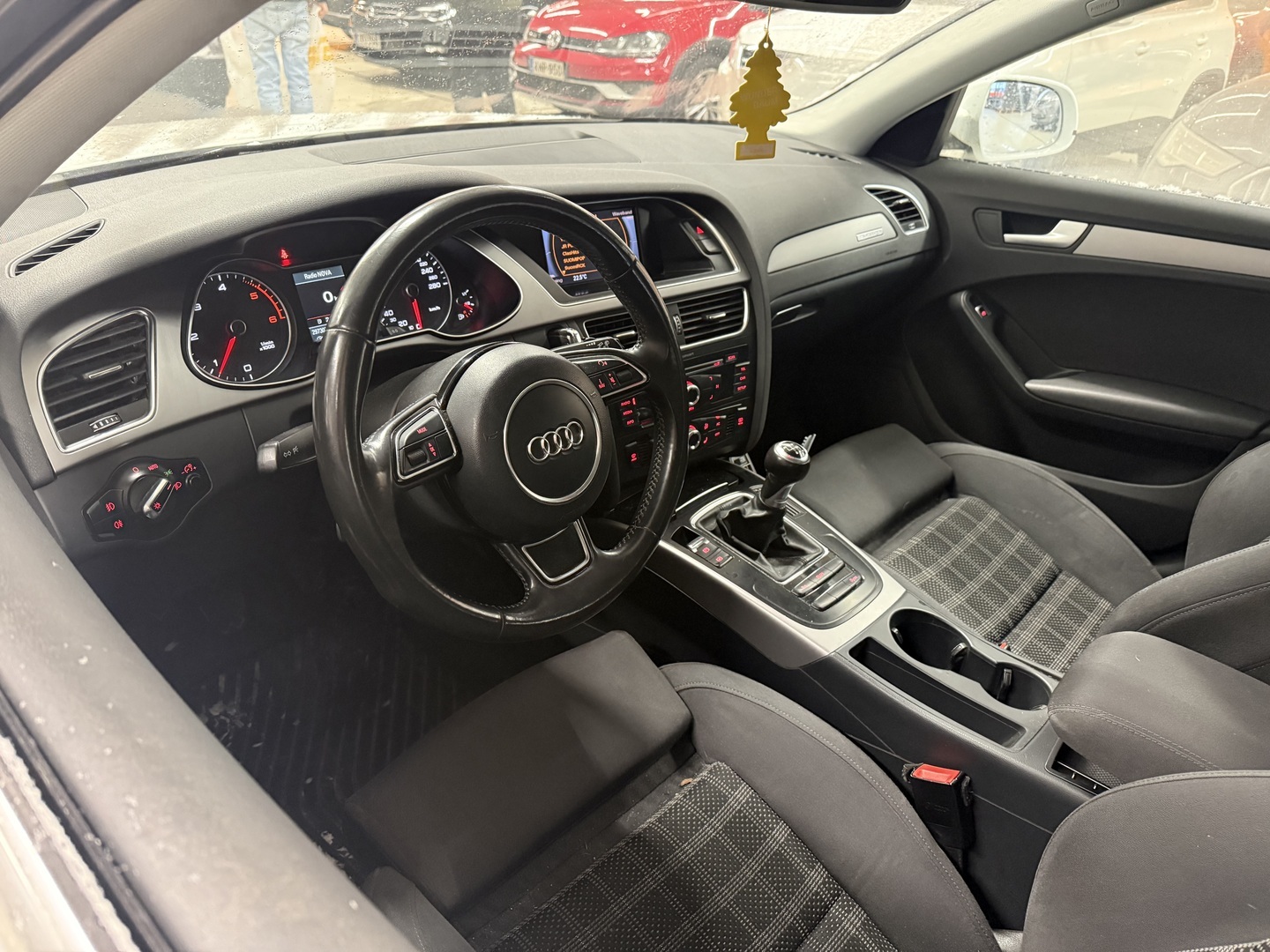AUDI A4 2013