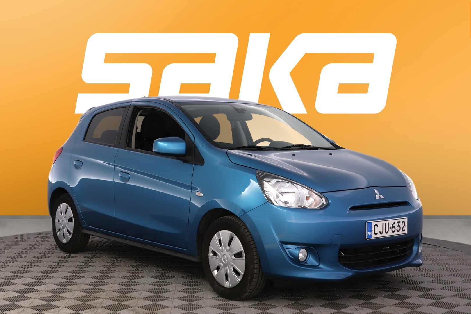 MITSUBISHI Space Star 2015