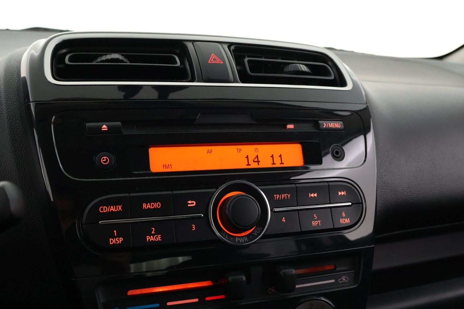 MITSUBISHI Space Star 2015