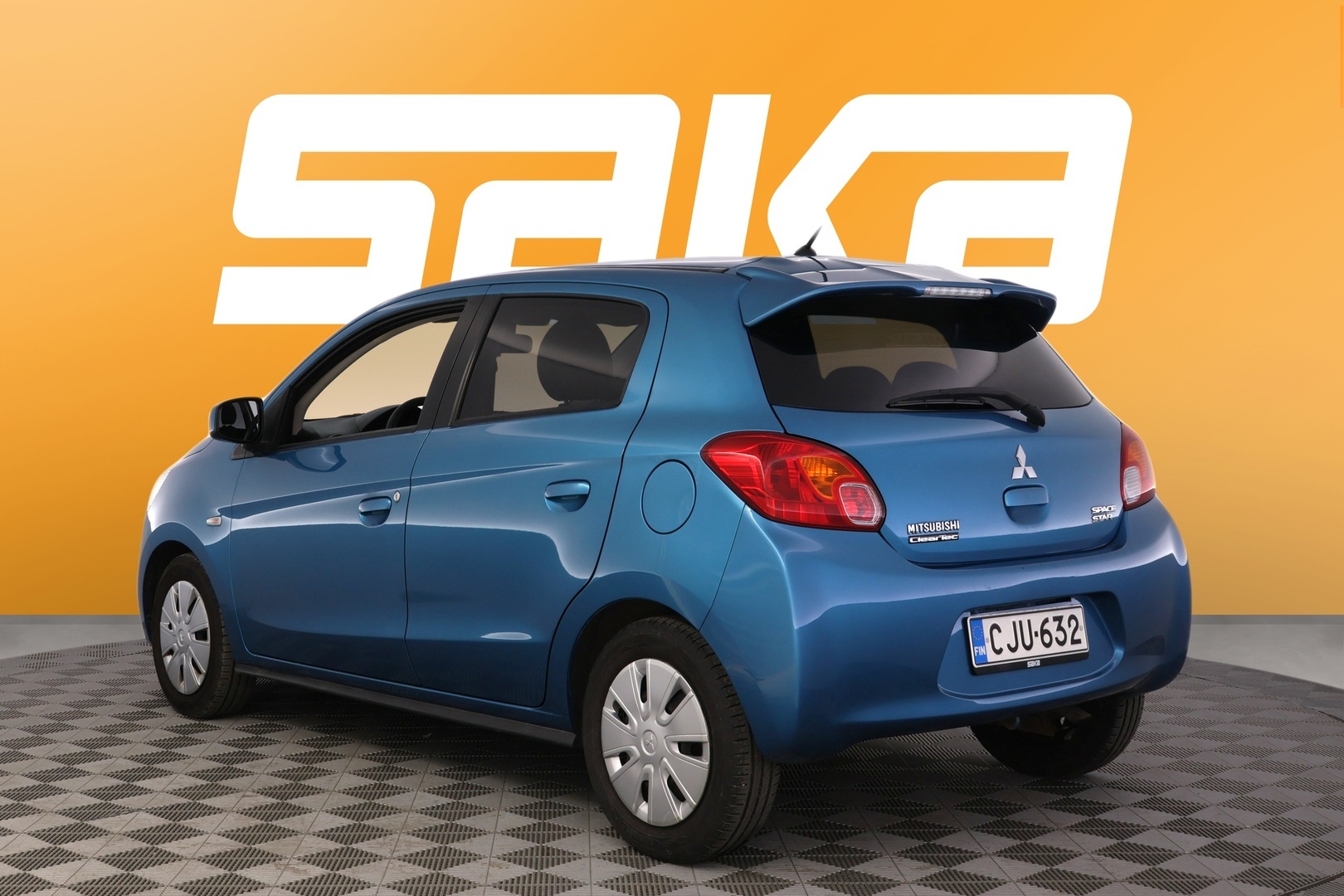 MITSUBISHI Space Star 2015