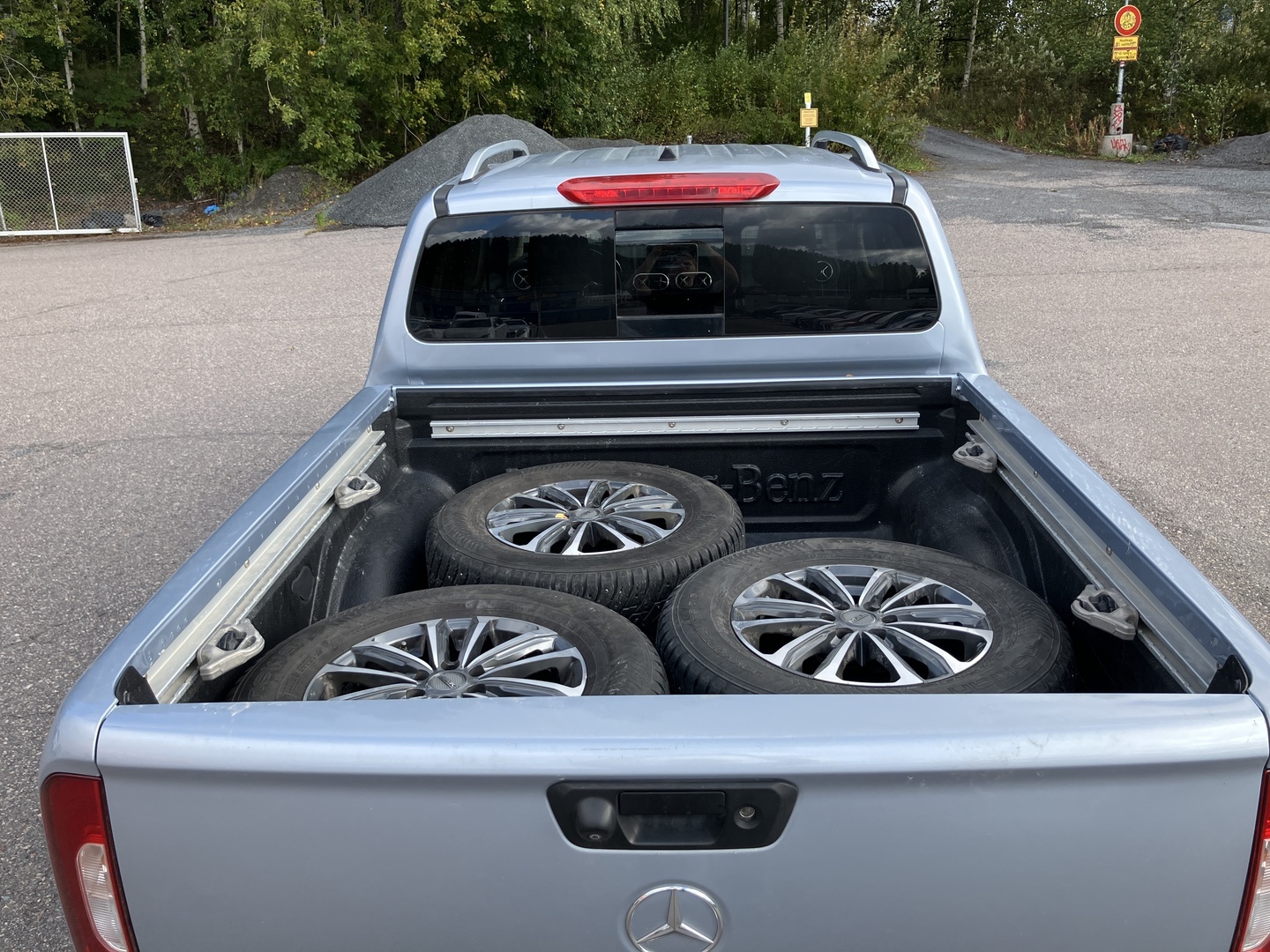 MERCEDES-BENZ X 2019