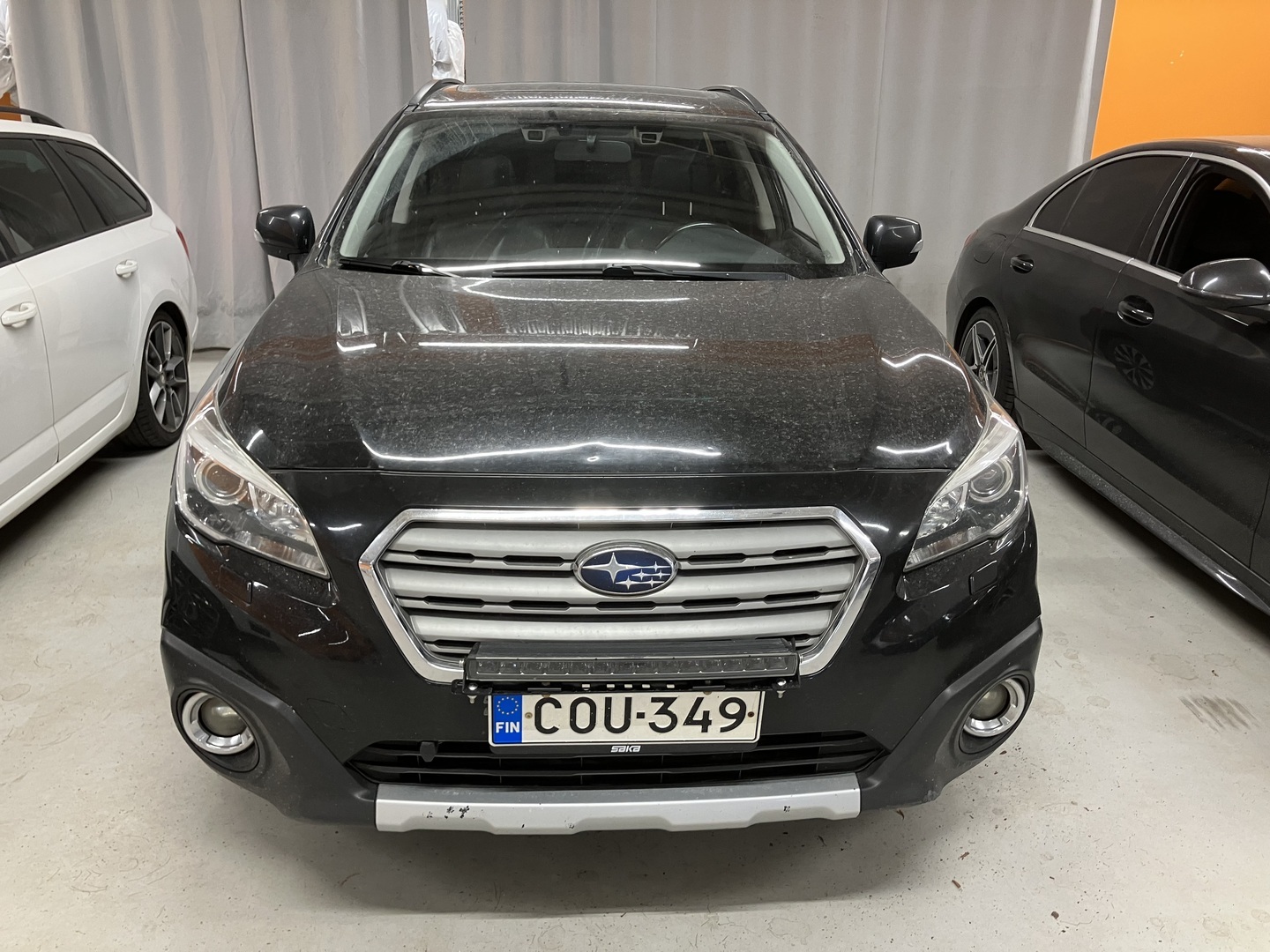 SUBARU OUTBACK 2015