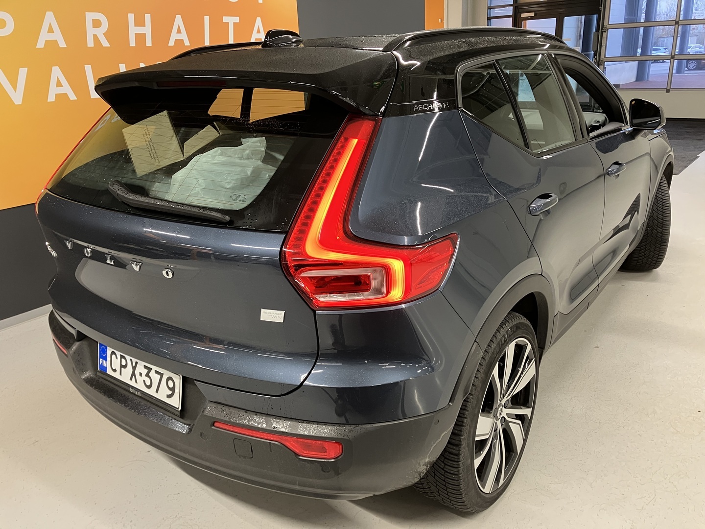 VOLVO XC40 2022