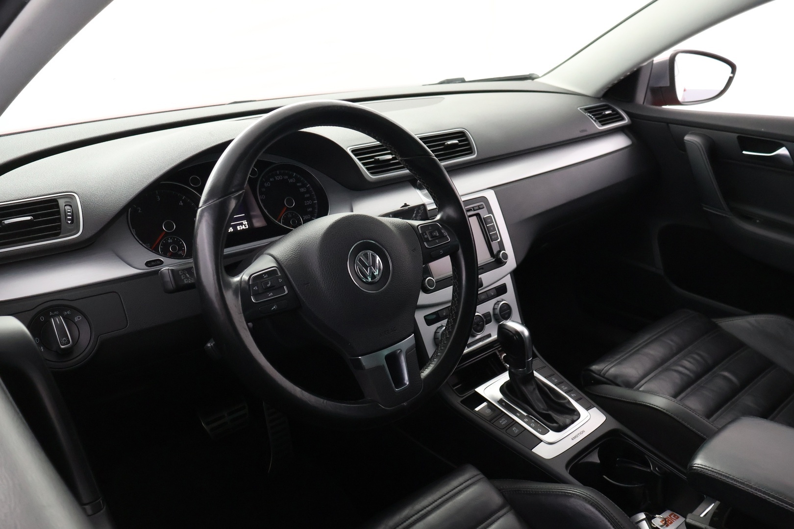 VOLKSWAGEN Passat 2013