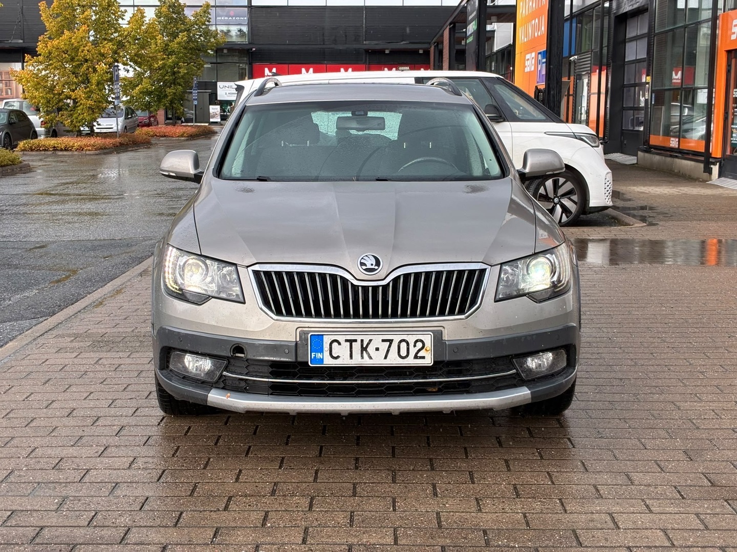 SKODA Superb 2015