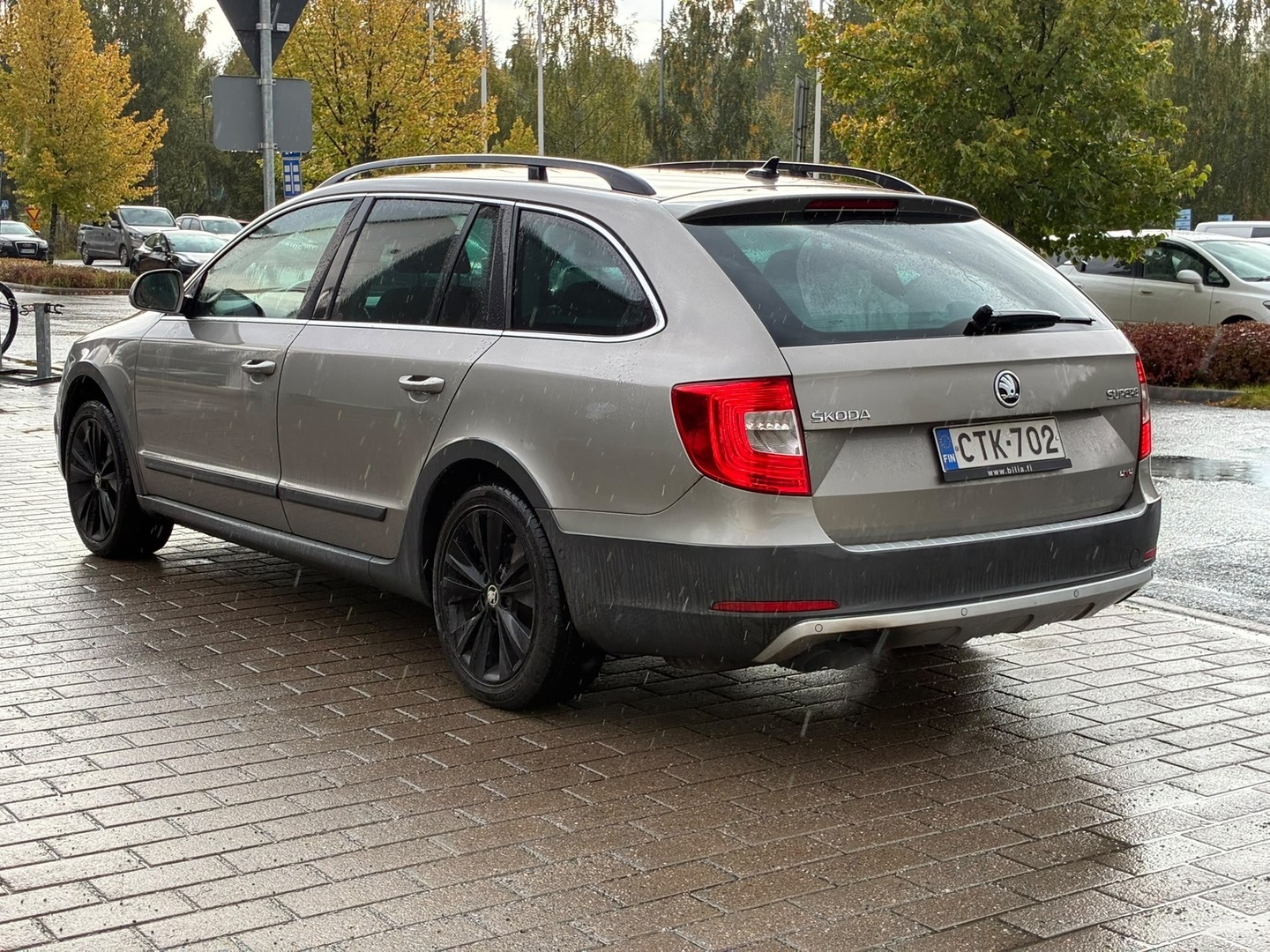 SKODA Superb 2015